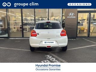 40990 : Hyundai Dax - i-AUTO - SUZUKI Swift - Swift - Pure White Pearl métallisé - Traction - Essence/Micro-Hybride