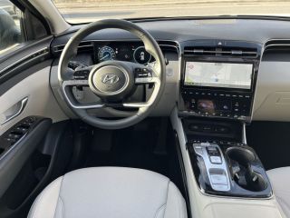 38200 : Hyundai Vienne - Groupe Central Autos - HYUNDAI TUCSON Executive - TUCSON IV - Bleu - Boîte automatique - Essence / Courant électrique