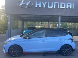 64100 : Hyundai Bayonne - Oceanic Auto - HYUNDAI i20 - i20 - Performance Blue/Toit/rétro Black - Traction - Essence
