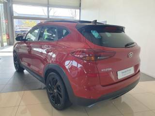 69190 : Hyundai Lyon Sud - Groupe Central Autos - HYUNDAI TUCSON N-Line - TUCSON (08/2018-10/2020) - ROUGE FONCE - Boîte séquentielle - Diesel