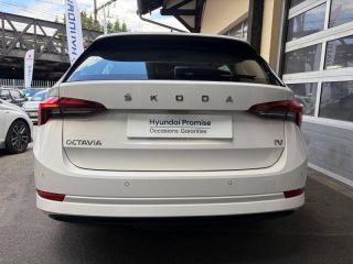 78000 : Hyundai Versailles - SOCOHY - SKODA Octavia Combi - Octavia Combi - Blanc Cristal spéciale - Traction - Hybride rechargeable : Essence/Electrique