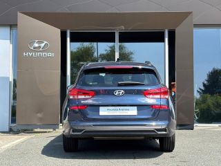 29000 : Hyundai Quimper - Iroise Automobiles - HYUNDAI i30 SW - i30 SW - Sailing Blue métal - Traction - Essence