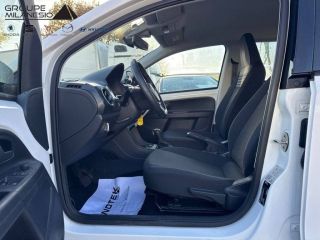 13290 : Hyundai Aix en Provence - Cap Milanesio - VOLKSWAGEN E-UP! 2.0 Life - E-UP! 2.0 (11/2019-01/2024) - Blanc - Automate à fonct. Continu - Courant électrique
