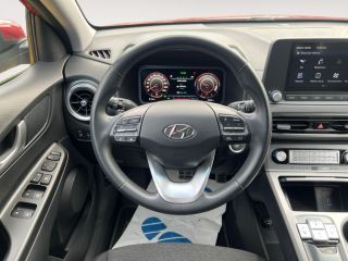 38200 : Hyundai Vienne - Groupe Central Autos - HYUNDAI KONA ELECTRIC Intuitive - KONA - Rouge - Automate à fonct. Continu - Courant électrique