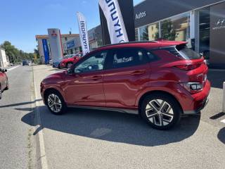 38200 : Hyundai Vienne - Groupe Central Autos - HYUNDAI KONA ELECTRIC Intuitive - KONA - Rouge - Automate à fonct. Continu - Courant électrique