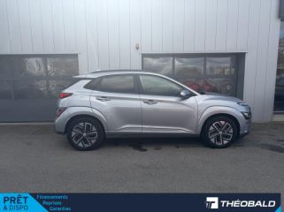 57685 : Hyundai Metz - Theobald Automobiles - HYUNDAI Kona - Kona - Shimmering Silver Métal - Traction - Electrique