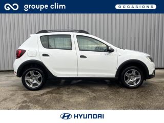 40990 : Hyundai Dax - i-AUTO - DACIA Sandero - Sandero - Blanc Glacier - Traction - Diesel