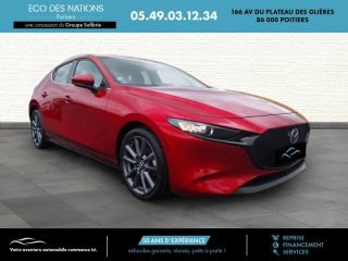 86000 : Hyundai Poitiers - Eco des Nations - MAZDA Mazda 3 - Mazda 3 - Rouge - Traction - Essence/Micro-Hybride