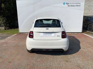 33140 : Hyundai Bordeaux Sud Villenave d&#039;Ornon - Sipa Automobiles - FIAT 500 NOUVELLE MY22 SERIE 1 STEP 2 Icône - 500 III - Blanc - Automate à fonct. Continu - Courant électrique