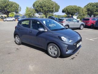 56000 : Hyundai Vannes - Park Lann Automobiles - HYUNDAI i10 - i10 - Aurora Grey Métal - Traction - Essence
