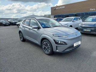 56000 : Hyundai Vannes - Park Lann Automobiles - HYUNDAI Kona - Kona - Shimmering Silver Métal - Traction - Electrique