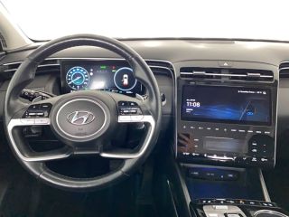 31200 : Hyundai TOULOUSE NORD - AUTO NORD - HYUNDAI TUCSON Executive - TUCSON IV - BLANC - Boîte automatique - Essence / Courant électrique
