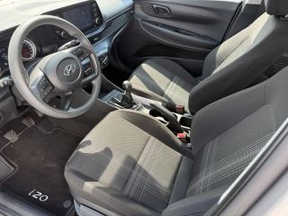 14100 : Hyundai Lisieux - Trajectoire Automobiles - HYUNDAI i20 - i20 - Gris - Traction - Essence