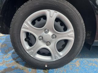 89100 : Hyundai Sens - APS - KIA Picanto - Picanto - Noir Ebene métallisé - Traction - Essence