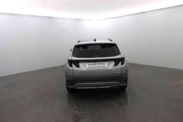 60440 : Stock constructeur - HYUNDAI TUCSON Executive - TUCSON IV - Gris - Boîte automatique - Essence / Courant électrique
