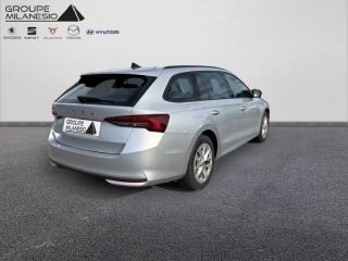 13730 : Hyundai Marignane - Cap Milanesio - SKODA OCTAVIA COMBI Selection - OCTAVIA COMBI (03/2024) - Gris - Automate sequentiel - Diesel