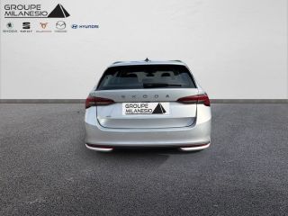 13730 : Hyundai Marignane - Cap Milanesio - SKODA OCTAVIA COMBI Selection - OCTAVIA COMBI (03/2024) - Gris - Automate sequentiel - Diesel