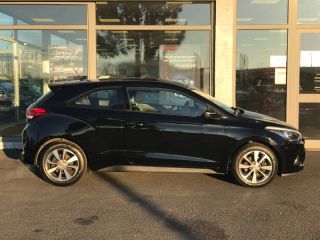 57200 : Hyundai Sarreguemines - Theobald Automobiles - HYUNDAI i20 Coupé - i20 Coupé - Phantom Black - Traction - Essence