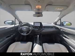 42100 : Hyundai Saint-Etienne - Ravon Automobile - TOYOTA C-HR HYBRIDE MY23 Collection - C-HR - Gris - Automate à fonct. Continu - Essence / Courant électrique