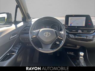 42100 : Hyundai Saint-Etienne - Ravon Automobile - TOYOTA C-HR HYBRIDE MY23 Collection - C-HR - Gris - Automate à fonct. Continu - Essence / Courant électrique