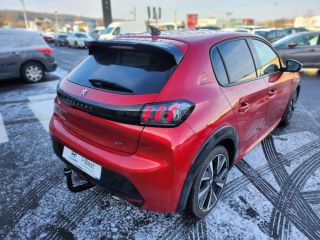77120 : Hyundai Coulommiers - Protea by Riester - PEUGEOT 208 GT Line - 208 II - ROUGE CLAIR - Boîte automatique - Essence sans plomb
