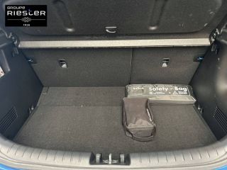 60740 : Hyundai Saint-Maximin - Protea by Riester - KIA RIO GT-Line Premium - RIO IV - Bleu - Boîte séquentielle - Essence sans plomb