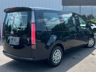 57685 : Hyundai Metz - Theobald Automobiles - HYUNDAI Staria - Staria - Moonlight Blue Metal - Traction - Hybride : Essence/Electrique