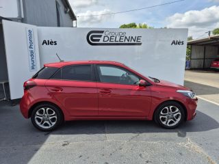 30100 : Hyundai Alès - Auto Hall - HYUNDAI i20 Intuitive - i20 II - Rouge - Boîte manuelle - Essence sans plomb
