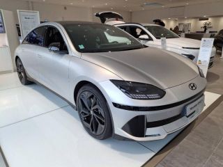 56000 : Hyundai Vannes - Park Lann Automobiles - HYUNDAI Ioniq 6 - Ioniq 6 - Gravity Gold mat - Transmission intégrale - Electrique