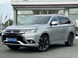 57200 : Hyundai Sarreguemines - Theobald Automobiles - MITSUBISHI Outlander - Outlander - Titanium Gray - Transmission intégrale - Hybride rechargeable : Essence/Electrique