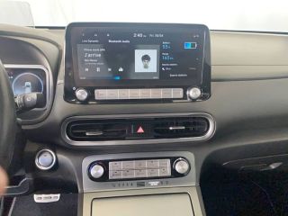 31200 : Hyundai TOULOUSE NORD - AUTO NORD - HYUNDAI KONA ELECTRIC Creative - KONA ELECTRIQUE - SUNSET RED - Automate à fonct. Continu - Courant électrique