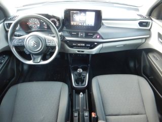 52000 : Hyundai Chaumont - Garage Michel Bazin - SUZUKI Swift - Swift - Frontier Blue Pearl/Toit Black - Traction - Essence/Micro-Hybride