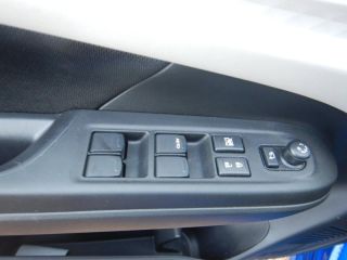 52000 : Hyundai Chaumont - Garage Michel Bazin - SUZUKI Swift - Swift - Frontier Blue Pearl/Toit Black - Traction - Essence/Micro-Hybride