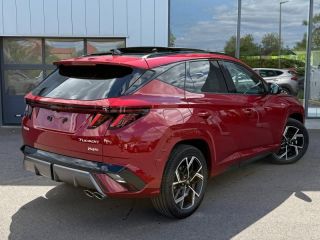 57685 : Hyundai Metz - Theobald Automobiles - HYUNDAI Tucson - Tucson - Ultimate Red Métal - Traction - Hybride rechargeable : Essence/Electrique