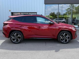57685 : Hyundai Metz - Theobald Automobiles - HYUNDAI Tucson - Tucson - Ultimate Red Métal - Traction - Hybride rechargeable : Essence/Electrique