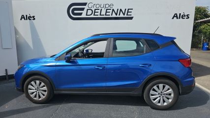 30100 : Hyundai Alès - Auto Hall - SEAT ARONA Style - ARONA - Bleu - Automate sequentiel - Essence sans plomb