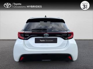 50000 : Hyundai Saint-Lô - GCA - TOYOTA Yaris - Yaris - Bi-ton Blanc Lunaire / Toit noir - Traction - Hybride : Essence/Electrique