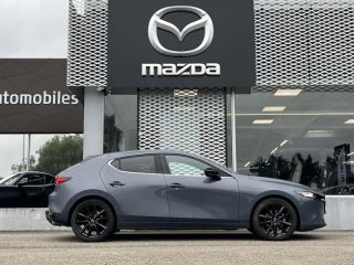 29000 : Hyundai Quimper - Iroise Automobiles - MAZDA Mazda 3 - Mazda 3 - Polymetal Grey Métallisé - Traction - Essence/Micro-Hybride