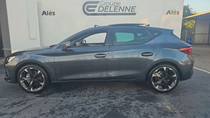 30100 : Hyundai Alès - Auto Hall - CUPRA LEON V - LEON - Gris - Automate sequentiel - Essence sans plomb