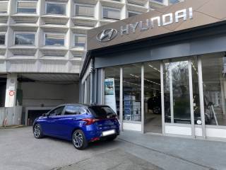 75013 : Hyundai Paris 13 - Bayard Automobiles - HYUNDAI i20 - i20 - Intense blue/phantom black - Traction - Essence/Micro-Hybride