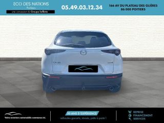 86000 : Hyundai Poitiers - Eco des Nations - MAZDA CX-30 - CX-30 - Snowflake White Pearl Mica - Traction - Essence/Micro-Hybride