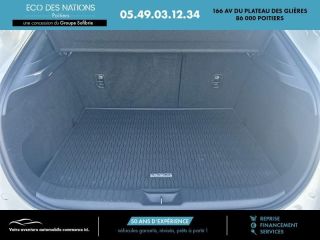 86000 : Hyundai Poitiers - Eco des Nations - MAZDA CX-30 - CX-30 - Snowflake White Pearl Mica - Traction - Essence/Micro-Hybride