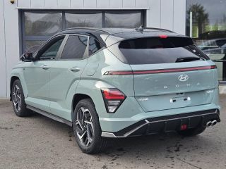 57685 : Hyundai Metz - Theobald Automobiles - HYUNDAI Kona - Kona - Mirage Green/Toit/rétros Black - Traction - Hybride : Essence/Electrique