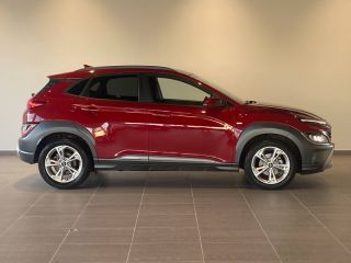 57685 : Hyundai Metz - Theobald Automobiles - HYUNDAI Kona - Kona - Pulse Red Métal - Traction - Diesel/Micro-Hybride