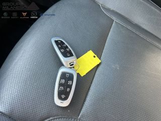 13730 : Hyundai Marignane - Cap Milanesio - HYUNDAI TUCSON Executive - TUCSON IV - Gris - Boîte automatique - Essence / Courant électrique