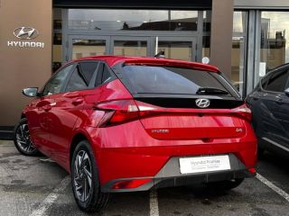 95100 : Hyundai Argenteuil - BNA - HYUNDAI i20 - i20 - Dragon Red Métal - Traction - Essence