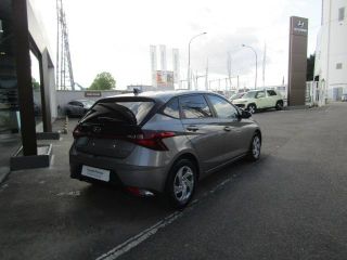91100 : Hyundai Corbeil-Essonnes - CAP Fournier - HYUNDAI i20 Initia - i20 III - Gris - Boîte manuelle - Essence sans plomb