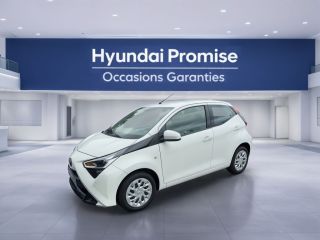 08000 : Hyundai Charleville-Mézières - SVTA - TOYOTA AYGO MY21 x-night - AYGO II - Blanc - Boîte automatisée - Essence sans plomb