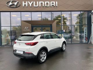 14400 : Hyundai Bayeux - Trajectoire Automobiles - OPEL Grandland X - Grandland X - blanc - Traction - Essence
