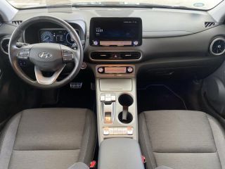 45000 : Hyundai Orléans Motors - HYUNDAI Kona - Kona - Serenity White Métal - Traction - Electrique